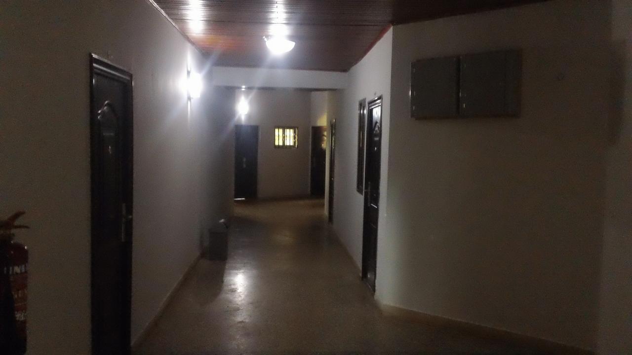 Yamoransa Mama Lee'S Lodge المظهر الخارجي الصورة